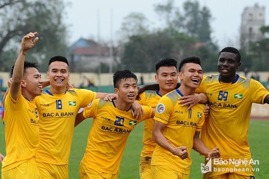 Cúp Quốc gia: Chờ hiệu ứng sân Pakansari!