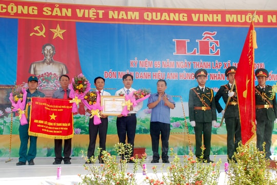 Xã Viên Thành (Yên Thành) đón nhận danh hiệu Anh hùng LLVTND