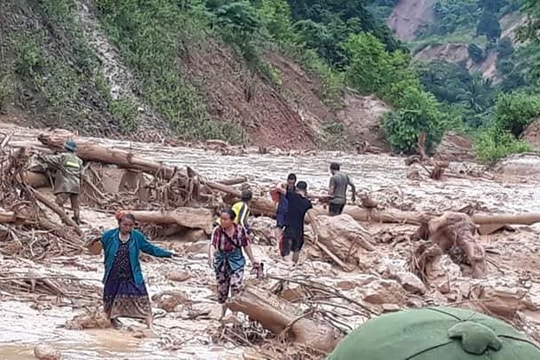 Nghệ An: Tìm thấy thi thể nạn nhân thứ 6 mất tích trong cơn bão số 4
