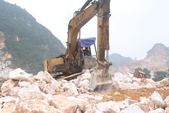 Vùng mỏ Quỳ Hợp: Số doanh nghiệp còn hoạt động giảm tới 6 lần