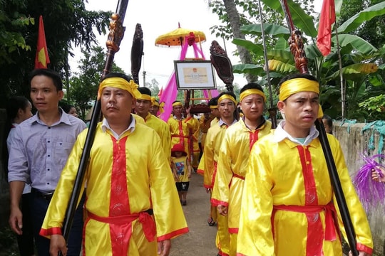 Thanh Chương: Đón nhận bằng di tích lịch sử văn hóa cấp tỉnh nhà thờ họ Lê Văn