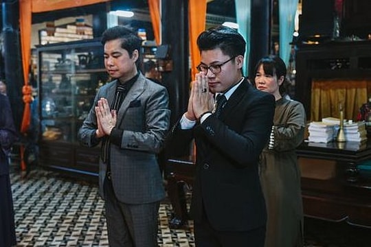 Ca sỹ Ngọc Sơn nhận quán quân Bolero Duy Cường làm con nuôi