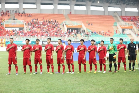Những cái tên nào sẽ được điểm trong Danh sách tuyển Việt Nam đá AFF Cup 2018?