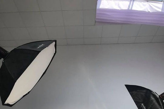 Loạt ảnh nóng bỏng của diễn viên bị ghét nhất trong “Quỳnh búp bê“