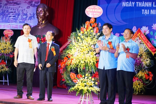 Đồng chí Nguyễn Đắc Vinh dự lễ kỷ niệm 88 năm Xô Viết Nghệ Tĩnh tại tỉnh Ninh Bình