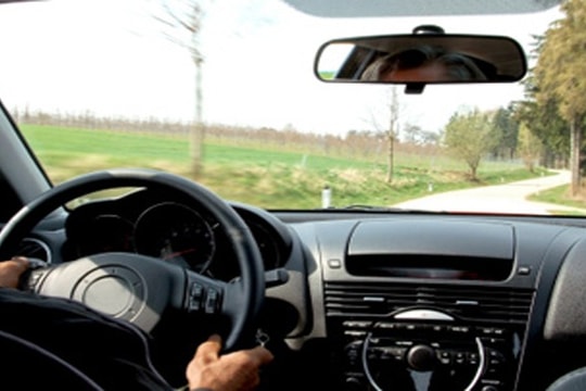 4 nguyên nhân khiến xe ô tô bị rung, lắc khi vận hành