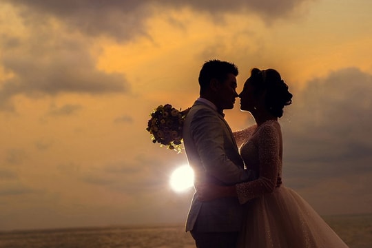 Ảnh cưới lãng mạn của Hoa hậu Đặng Thu Thảo 