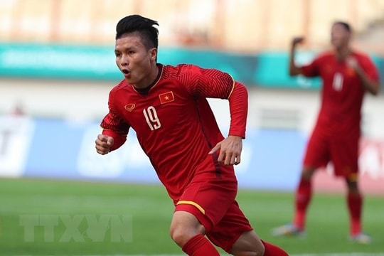 “Nóng” làng bóng đá việc hàng loạt "đại gia" ngoại chiêu mộ Nguyễn Quang Hải U23