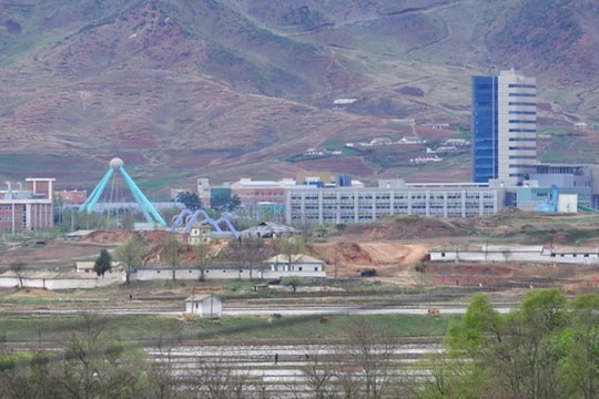 Hai miền Triều Tiên khai trương văn phòng liên lạc liên Triều