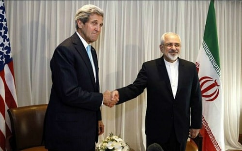 Trump chỉ trích cựu ngoại trưởng John Kerry gây phương hại đến lợi ích người Mỹ