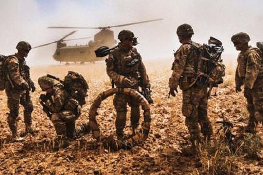 Ba Lan chi tiền để quân Mỹ hiện diện vĩnh viễn