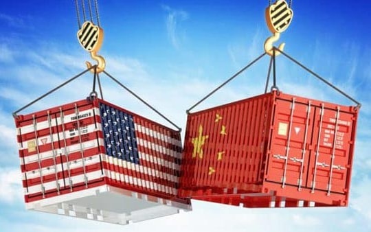 Chiến tranh thương mại Mỹ - Trung: Việt Nam có bị 'vạ lây'? 