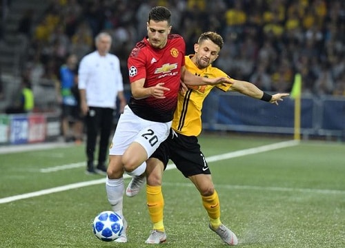 Pogba ghi cú đúp trong trận ra quân đại thắng của Man Utd