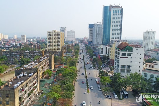 Thời tiết 22/9: Đề phòng lốc, sét và gió giật mạnh trong cơn dông ở Trung bộ