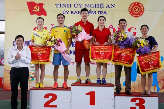 Bế mạc giải cầu lông ngành Kiểm tra Đảng năm 2018