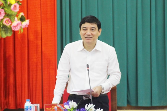 Bí thư Tỉnh ủy yêu cầu UBND tỉnh tập trung triển khai chính sách hỗ trợ cho các huyện 