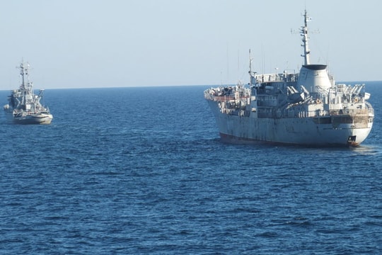 Hải quân Ukraina cáo buộc Nga về “những sự cố nguy hiểm” ở eo biển Kerch