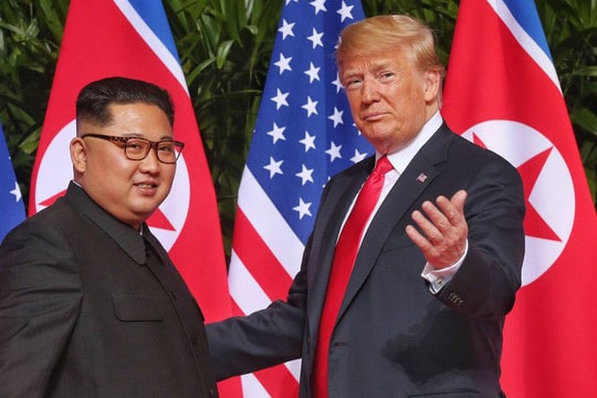 Trump tuyên bố chuẩn bị gặp Kim Jong Un lần 2; Trung Quốc công bố Sách Trắng