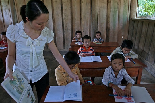 Bộ Giáo dục yêu cầu hướng dẫn học sinh không viết, vẽ vào SGK