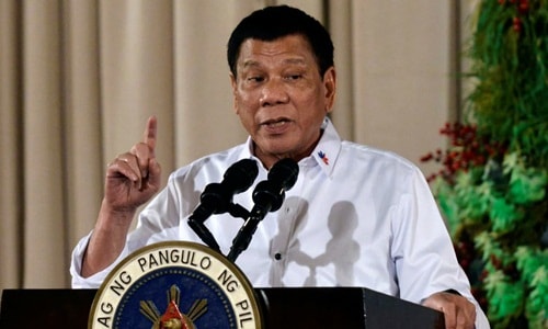 Duterte lần đầu nhận 'giết sai' trong cuộc chiến chống ma túy