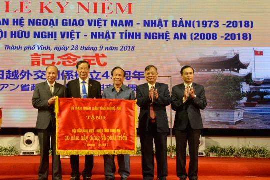 Kỷ niệm 10 năm thành lập Hội hữu nghị Việt – Nhật tỉnh Nghệ An
