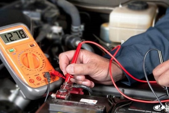 Cách kiểm tra máy phát điện xe ô tô