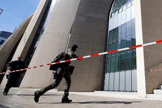 Đức: Bắt những phần tử nghi âm mưu lật đổ chính quyền