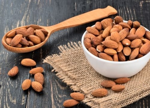 Ăn hạnh nhân vào bữa sáng, giảm cholesterol