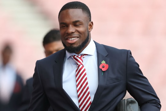 CLB Trung Quốc ép cựu sao Ngoại hạng Anh... bán độ