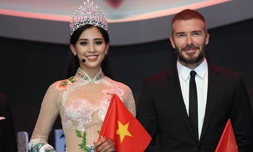 Món quà độc đáo Hoa hậu Tiểu Vy tặng Beckham 