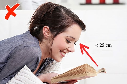 10 thói quen khiến thị lực giảm sút