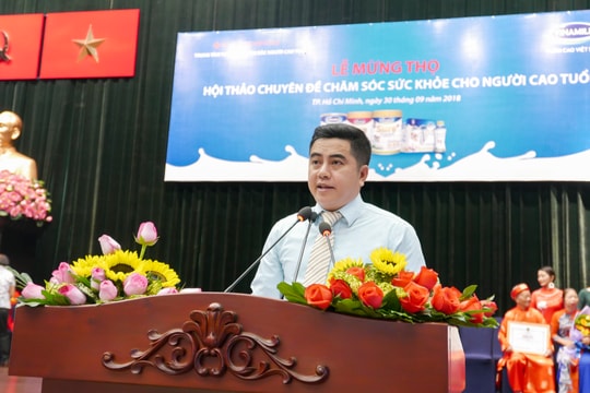 Vinamilk đồng hành tổ chức mừng thọ và chăm sóc sức khỏe cho hơn 1.000 người cao tuổi.