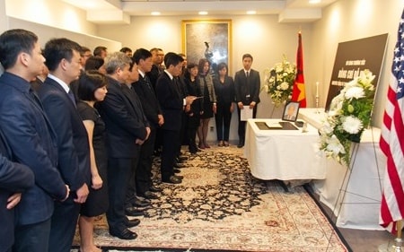 Lễ viếng và mở sổ tang nguyên Tổng Bí thư Đỗ Mười tại Mỹ 