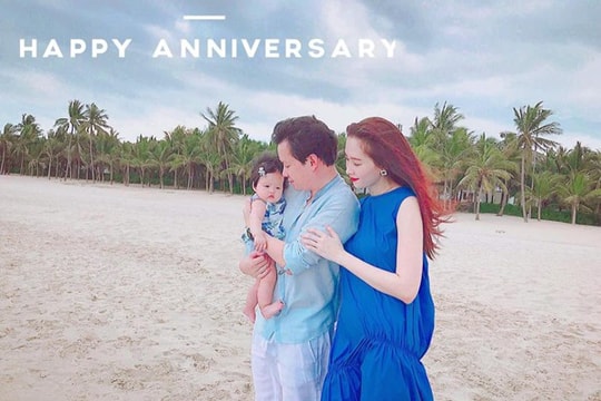 Kỷ niệm 1 năm ngày cưới, hoa hậu Đặng Thu Thảo khoe chồng đẹp, con ngoan