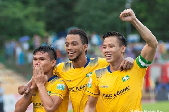 Mùa giải 2018 với SLNA là thành công hay thất bại?