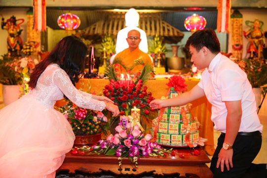 Lễ Hằng Thuận tại chùa diễn ra như thế nào?