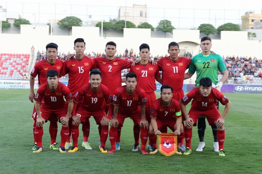 Chốt danh sách ĐT Việt Nam dự AFF Cup 2018, Xuân Mạnh vắng mặt đáng tiếc  