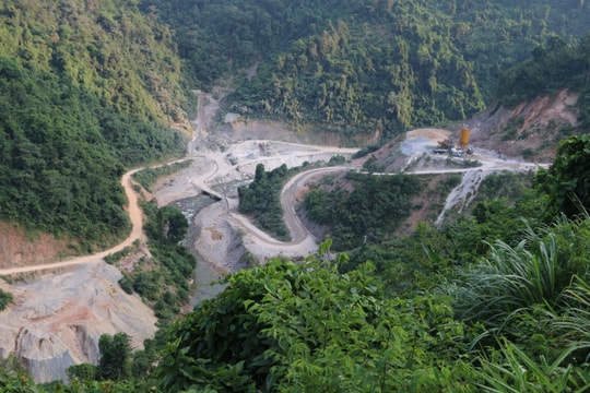 Thi công thủy điện ảnh hưởng đến tuyến đường 92 tỷ đồng