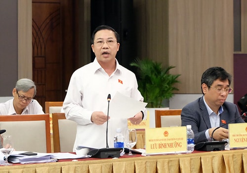 Đại biểu Quốc hội: Tạo văn hóa uống rượu chứ không phải rình để phạt