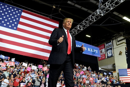 Tổng thống Trump: Mỹ tụt hậu so với Nga trong thiết lập đơn vị không quân vũ trụ