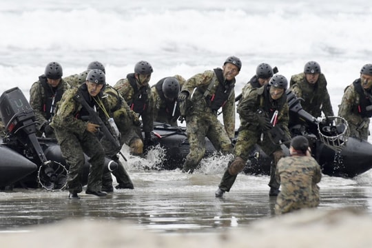 Nhật Bản - Mỹ phối hợp tập trận đổ bộ giành lại đảo