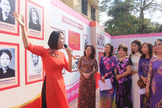 Tôn vinh vai trò phụ nữ trong công cuộc xây dựng, bảo vệ Tổ quốc