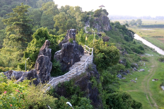 Kỳ thú động Như Ý tại di tích chùa Cổ Am