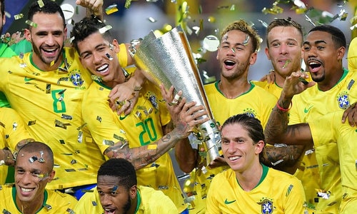 Real Madrid cược Bale vào hợp đồng đàm phán mua Hazard​; Brazil đánh bại Argentina 