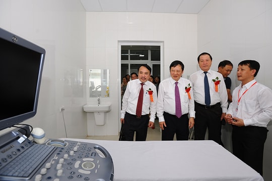 Khai trương Trung tâm Sàng lọc chẩn đoán trước sinh, sơ sinh Bắc Miền Trung