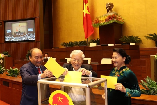 Quốc hội lấy xong phiếu tín nhiệm 48 chức danh