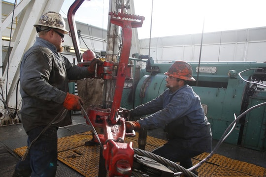 Giám đốc Tập đoàn dầu khí Nga: Mỹ muốn thống trị thị trường dầu mỏ thế giới