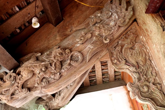 Độc đáo nghệ thuật điêu khắc đền Phú Thọ