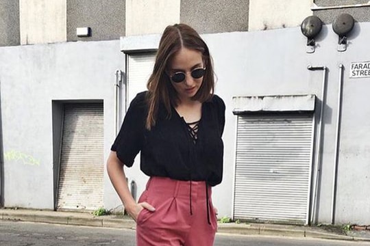 Phối đồ mùa thu cùng 3 tông màu hợp xu hướng