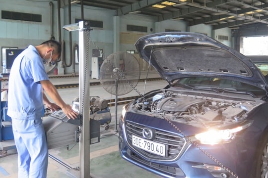 Xe ôtô “độ” đèn chiếu sáng sẽ bị từ chối đăng kiểm